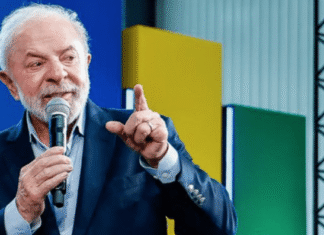 Lula embarca para Itália para o Fórum Mundial da Alimentação