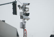 Nova tecnologia nas rodovias faz multas dispararem mais de 40% no Brasil