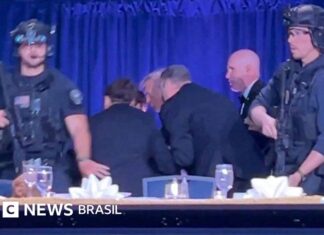 Trump é retirado às pressas de jantar após atirador abrir fogo contra segurança; o que se sabe até agora